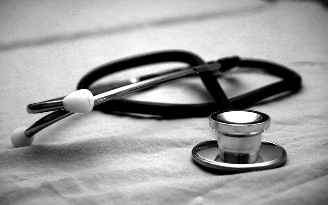 Medical negligence rotator cuff injury claim fails