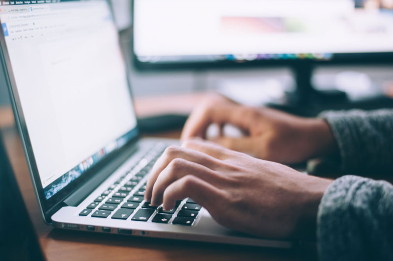 Case update | Psychiatrist struck off for posting “bizarre” rants on website